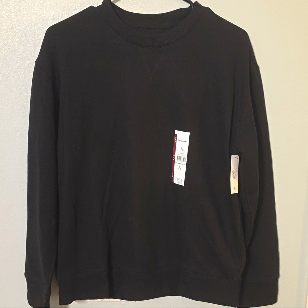 Time and Tru Women's Black Crewneck Fleece Sweatshirt Relaxed Fit S #141